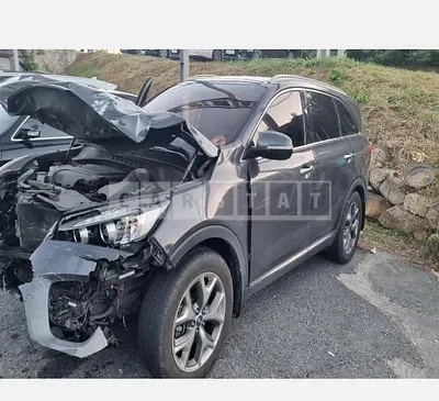 Photo 1 of 17: 2015 Kia Sorento 4WD — Korean insurance auction