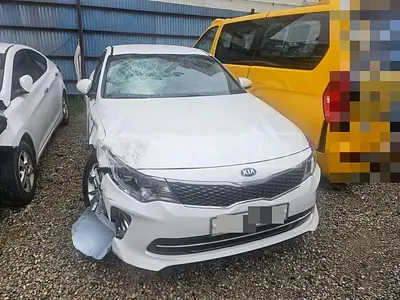 Photo 1 of 8: 2015 Kia K5 LPI — Korean insurance auction