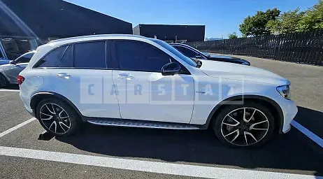 Photo 2 of 11: 2017 Mercedes-Benz GLC43 4Matic... — Korean insurance auction