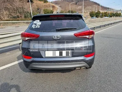 Photo 1 of 7: 2015 Hyundai Tucson, VIN KMHJ381ABGU004627 — Korean insurance auction