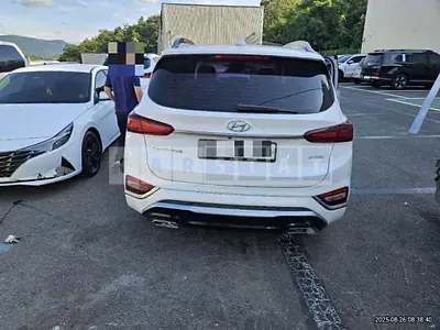 Photo 1 of 11: 2018 Hyundai Santa Fe TM — Korean insurance auction