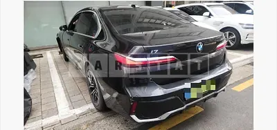 2024 BMW i7 eDrive50 electric car