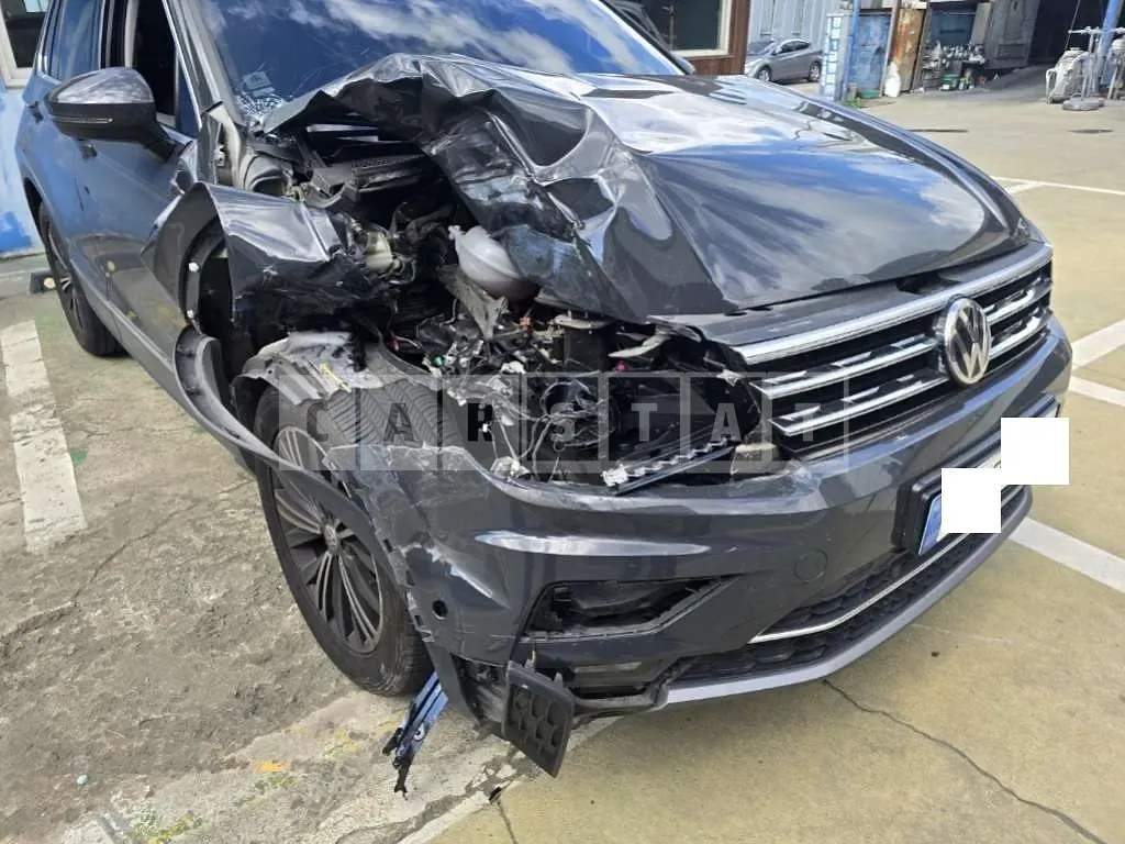 Photo 2 of 15: 2020 Volkswagen Tiguan 2.0 TDI, VIN WVGZZZ5NZLW909903 — Korean insurance auction