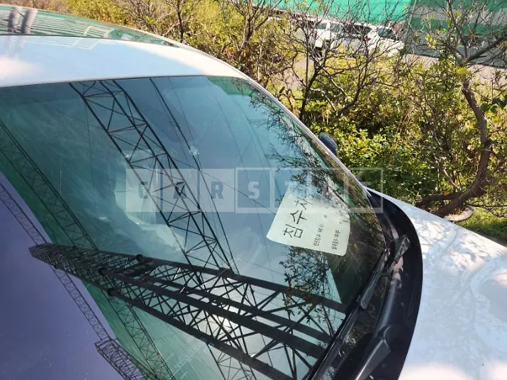 Photo 2 of 15: 2015 BMW 118d — Korean insurance auction