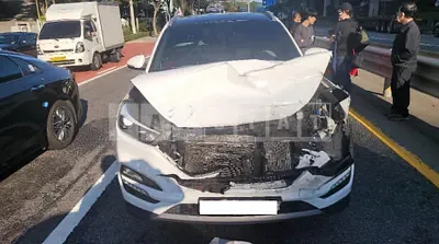 Photo 1 of 5: 2016 Hyundai Tucson, VIN KMHJ381ABGU061351 — Korean insurance auction