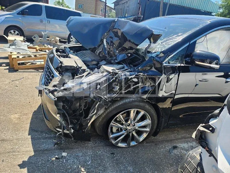 Photo 2 of 46: 2019 Kia Carnival — Korean insurance auction