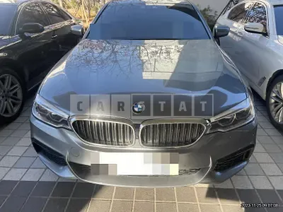 Photo 1 of 37: 2017 BMW 520d, VIN WBAJC3106HG991250 — Korean insurance auction