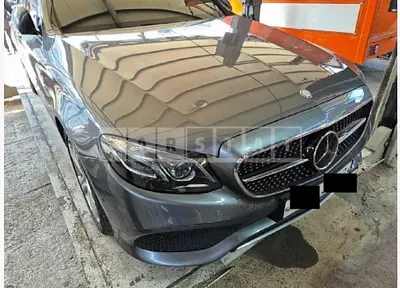 Photo 1 of 19: 2017 Mercedes-Benz E220d — Korean insurance auction