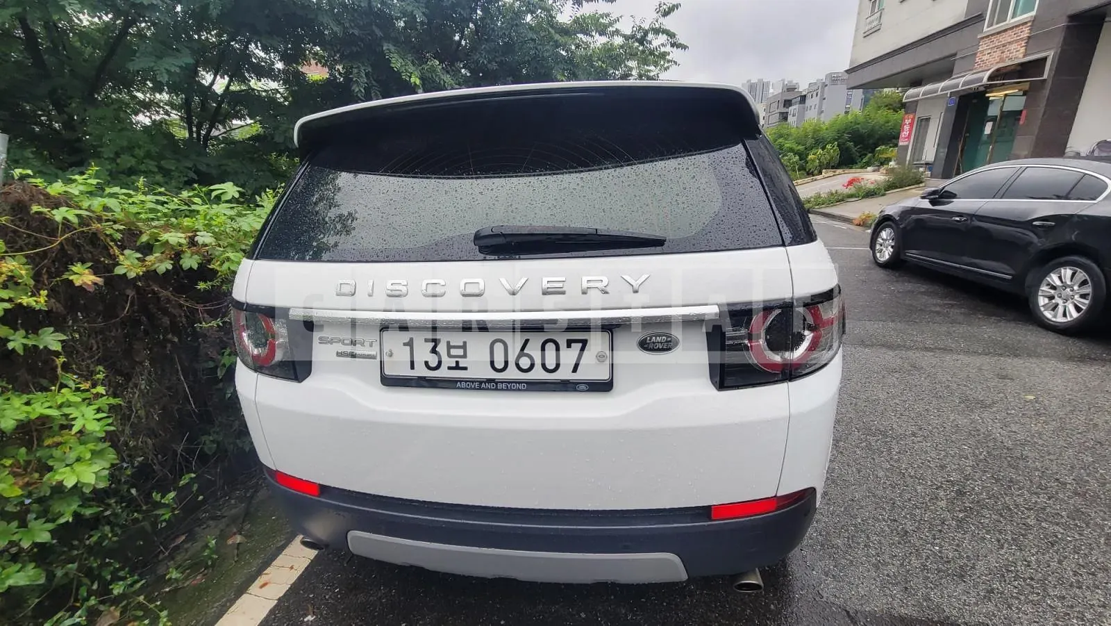 Photo 2 of 3: 2016 Land Rover Discovery Sport 2.0d, VIN SALCA2BN5GH582597 — Korean insurance auction