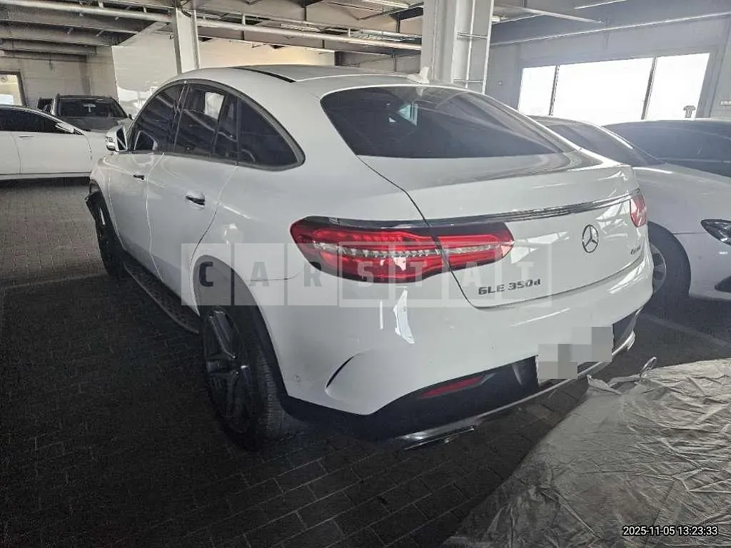 Photo 2 of 46: 2017 Mercedes-Benz GLE350 d 4Matic Coupe — Korean insurance auction