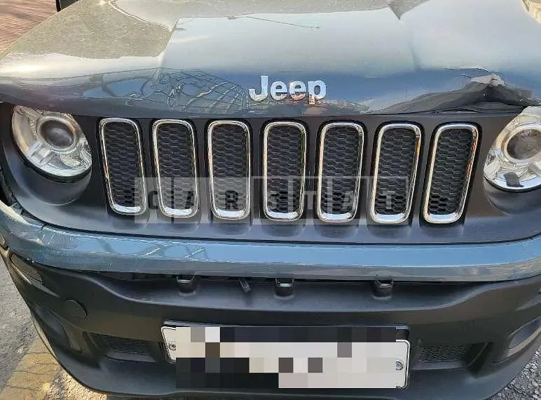 Photo 2 of 8: 2017 Jeep Zip Renegade 2.4, VIN 1C4BU0000HPF93832 — Korean insurance auction