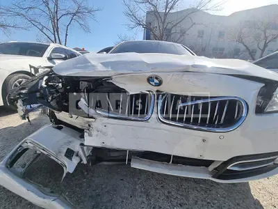 Photo 1 of 7: 2015 BMW BMW520d, VIN WBA5E710XFG152590 — Korean insurance auction