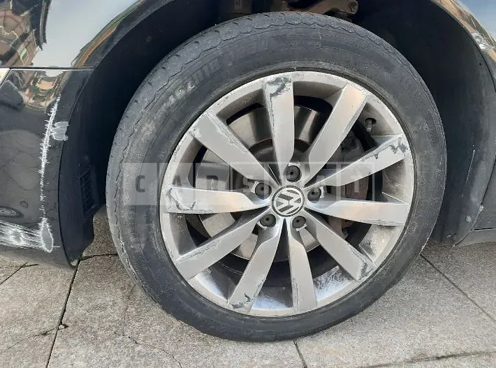 Photo 2 of 15: 2015 Volkswagen Phaeton 3.0 TDI — Korean insurance auction