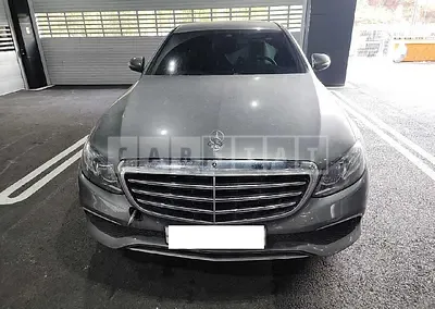 Photo 1 of 42: 2019 Mercedes-Benz E220d, VIN WDDZF0EB8KA666980 — Korean insurance auction