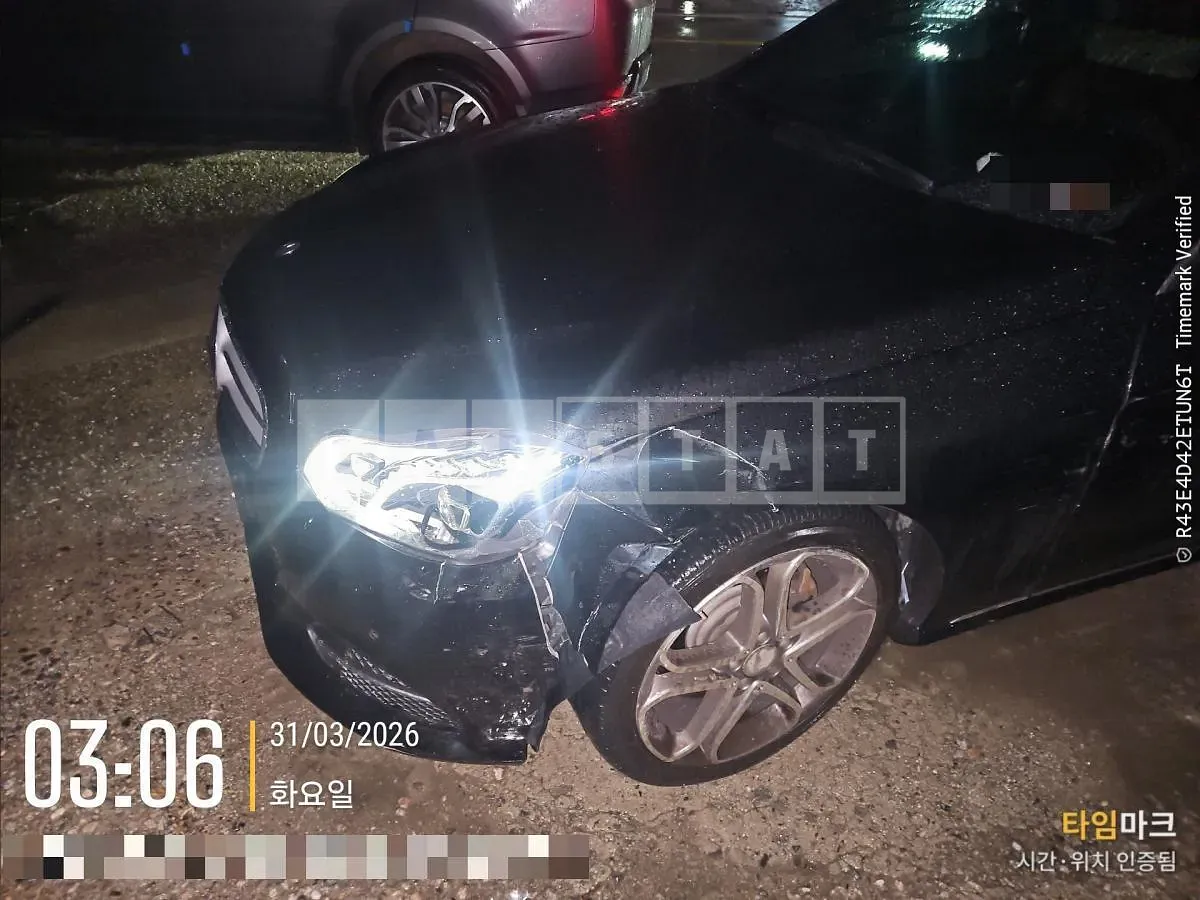 Photo 2 of 8: 2015 Mercedes-Benz E250 BlueTec 4Matic — Korean insurance auction