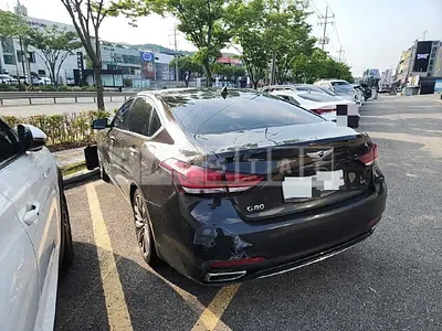 Photo 1 of 17: 2017 Genesis G80 3.3 — Korean insurance auction