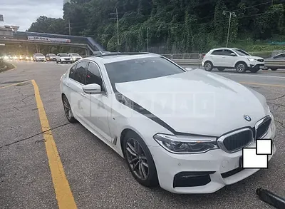Photo 1 of 10: 2018 BMW 520d xDrive, VIN WBAJC5108JG861911 — Korean insurance auction
