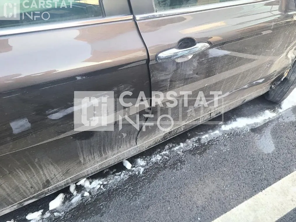 Photo 2 of 17: 2019 Toyota Camry Hybrid LE, VIN JTNB21HK5K3040974 — Korean insurance auction