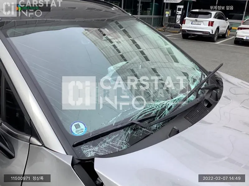 Photo 2 of 21: 2021 Kia Sportage, VIN KNAPX81CBNK004355 — Korean insurance auction