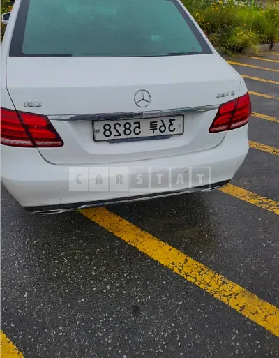 Photo 1 of 2: 2016 Mercedes-Benz E220 CDI, VIN WDDHF0CB5GB212430 — Korean insurance auction