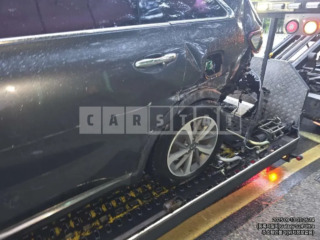 Photo 2 of 11: 2018 Kia Sorento — Korean insurance auction