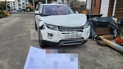 Photo 1 of 12: 2015 Land Rover Range Rover This Bok 2.2d, VIN SALVA2BE9FH054472 — Korean insurance auction