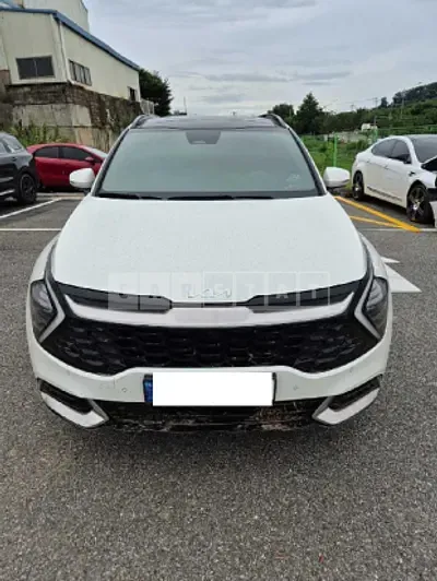 Photo 1 of 16: 2023 Kia Sportage — Korean insurance auction