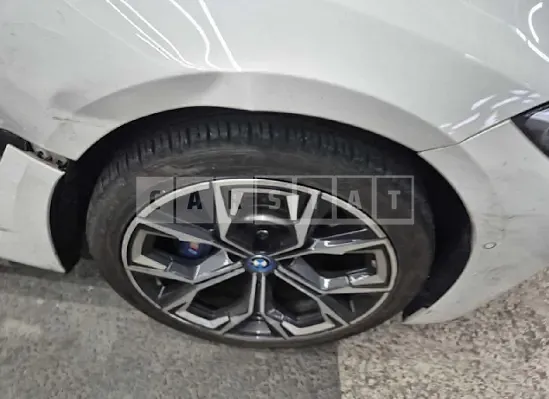 Photo 2 of 50: 2022 BMW i4 eDrive40 — Korean insurance auction