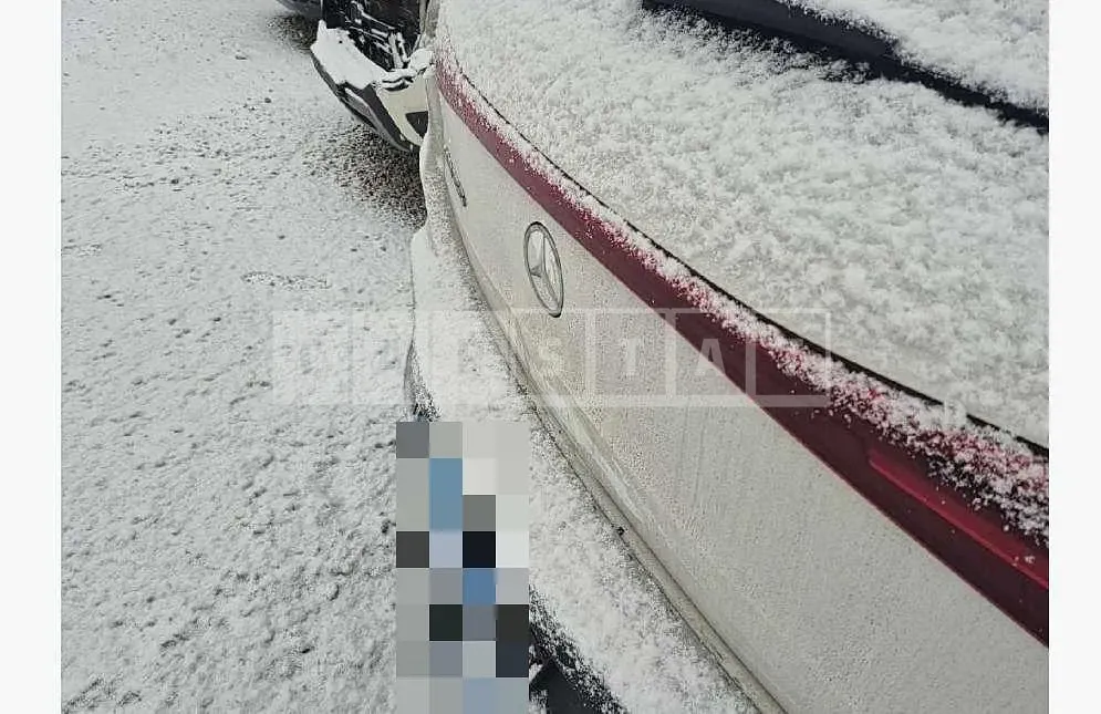 Photo 2 of 25: 2023 Mercedes-Benz EQA250 — Korean insurance auction