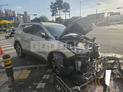 Photo 1 of 17: 2015 Hyundai Santa Fe 2.0 (2WD) — Korean insurance auction