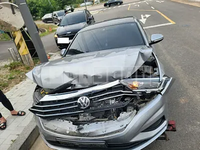 Photo 1 of 8: 2021 Volkswagen Jatta 1.4TSI — Korean insurance auction
