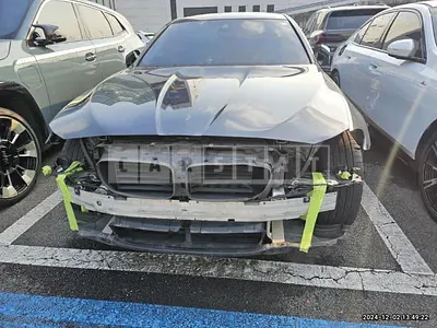 Photo 1 of 13: 2015 BMW 528i — Korean insurance auction