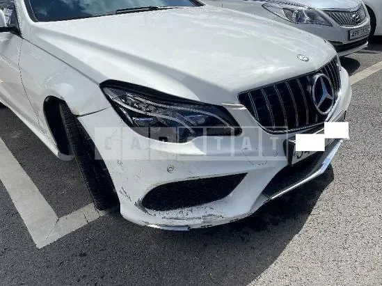 Photo 2 of 12: 2015 Mercedes-Benz E200 Coupe, VIN WDDKJ3EB4FF304915 — Korean insurance auction