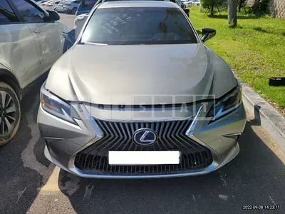 Photo 1 of 17: 2021 Lexus ES300h, VIN JTHBA1C18M2003186 — Korean insurance auction