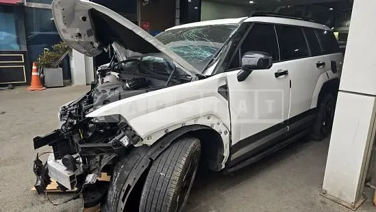 Photo 2 of 17: 2025 Hyundai Santa Fe — Korean insurance auction