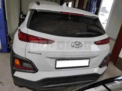 Photo 1 of 18: 2020 Hyundai Kona, VIN KMHK4815GLU628918 — Korean insurance auction
