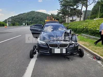 Photo 1 of 14: 2015 BMW 520d, VIN WBA5E5104FG061948 — Korean insurance auction