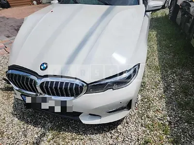 Photo 1 of 12: 2021 BMW 330e — Korean insurance auction