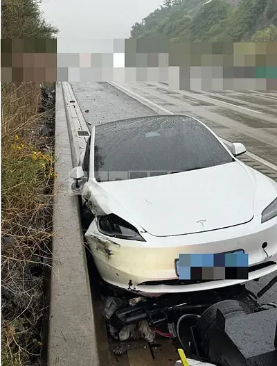 Photo 1 of 4: 2024 Tesla Model 3 Long Range — Korean insurance auction