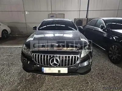 Photo 1 of 9: 2016 Mercedes-Benz E300 4Matic — Korean insurance auction