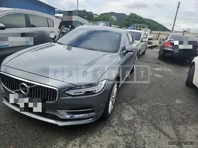 Photo 1 of 37: 2018 Volvo S90D4 — Korean insurance auction