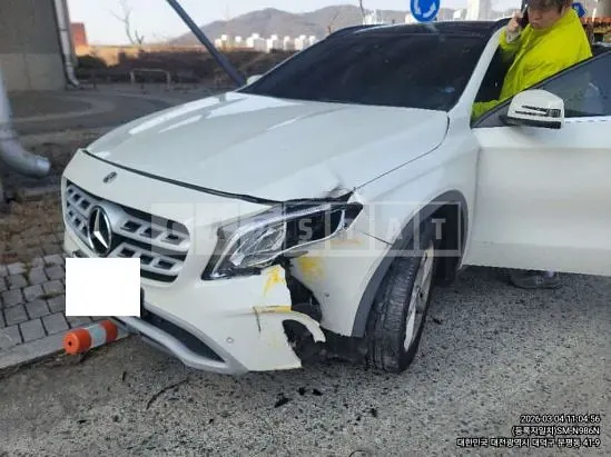 Photo 2 of 10: 2018 Mercedes-Benz GLA220, VIN WDCTG4FBXJJ454271 — Korean insurance auction