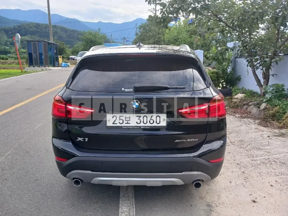 Photo 2 of 8: 2019 BMW X1 xDrive20d Xline — Korean insurance auction