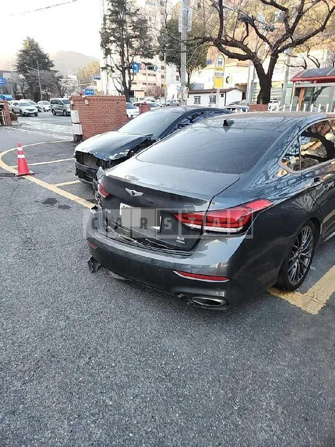 Photo 2 of 21: 2018 Genesis G80 3.3 — Korean insurance auction