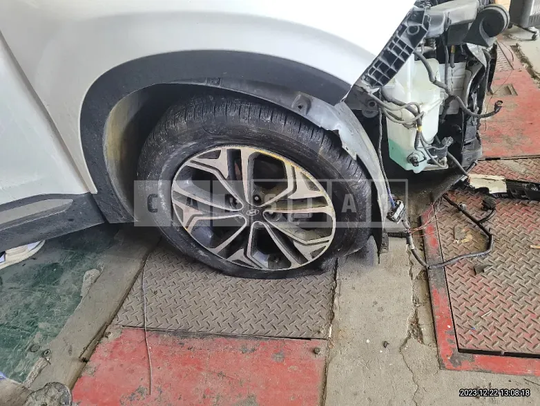 Photo 2 of 7: 2018 Hyundai Santa Fe TM 2.0, VIN KMHS381BBKU099766 — Korean insurance auction