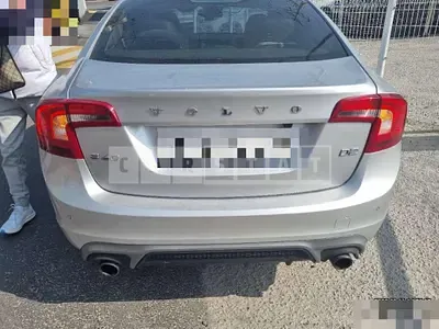 Photo 1 of 8: 2014 Volvo S60D2 — Korean insurance auction