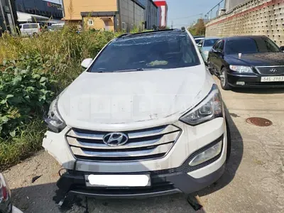 Photo 1 of 45: 2015 Hyundai Santa Fe, VIN KMHSW81XDFU457750 — Korean insurance auction