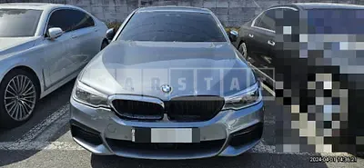 Photo 1 of 47: 2017 BMW 520d, VIN WBAJC3107HG924947 — Korean insurance auction