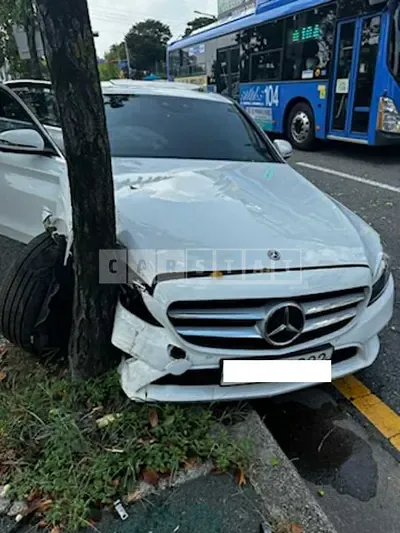 Photo 1 of 11: 2020 Mercedes-Benz C220d 4Matic — Korean insurance auction