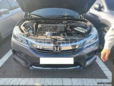Photo 1 of 8: 2017 Honda Accord 2.4, VIN 1HGCR2680HA515827 — Korean insurance auction